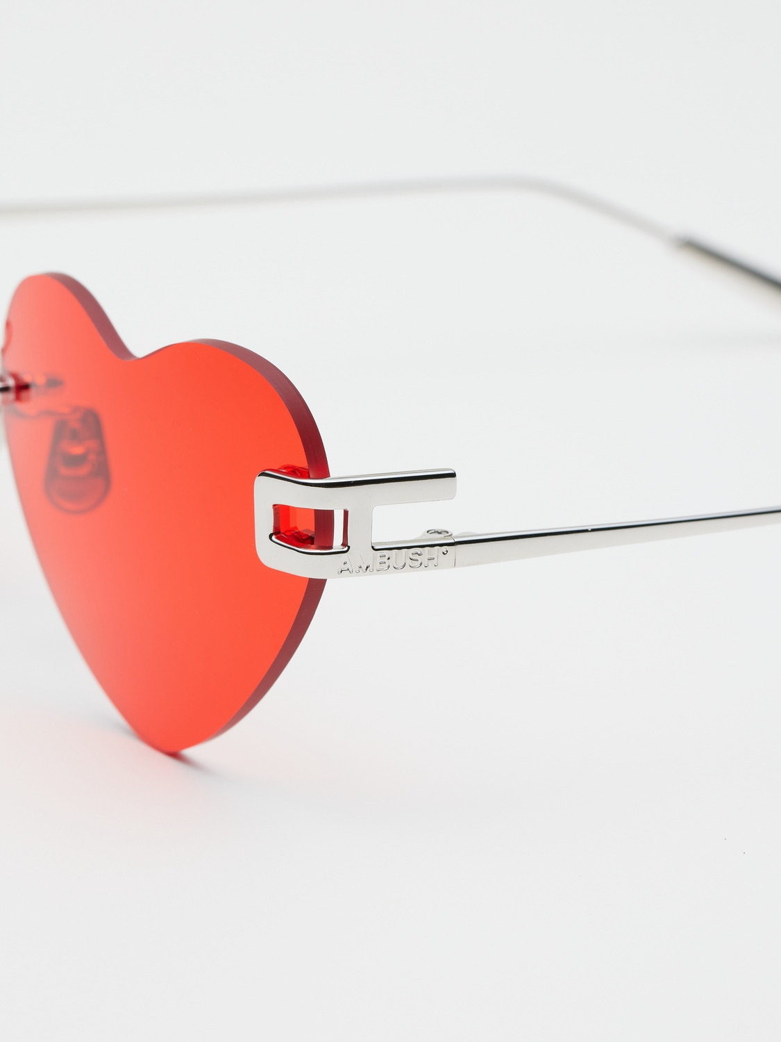 RAVU 詳細画像 Red 2