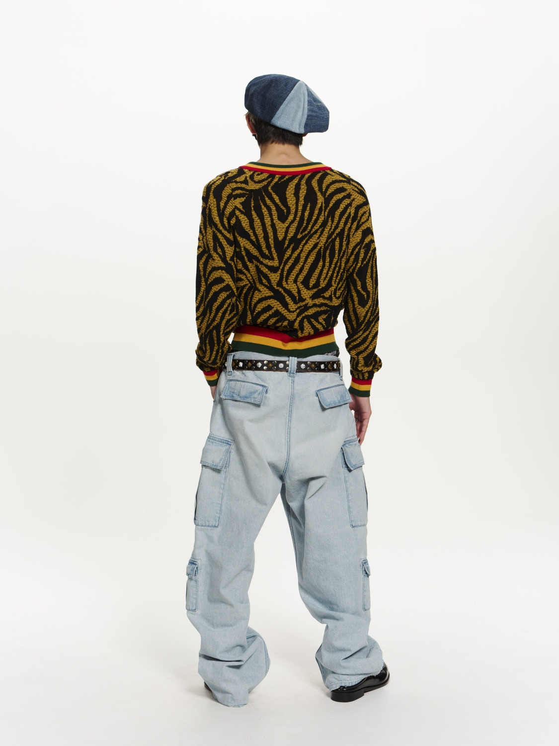 ZEBRA PATTERN KNIT SWEATER 詳細画像 Yellow 10