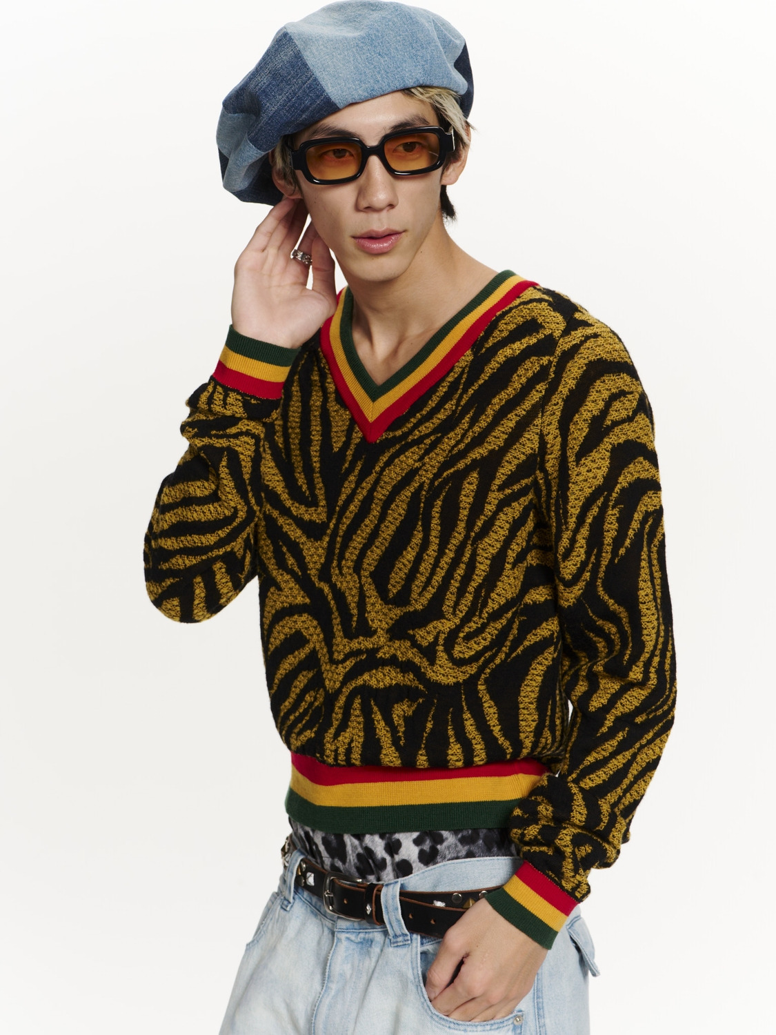 ZEBRA PATTERN KNIT SWEATER 詳細画像 Yellow 4