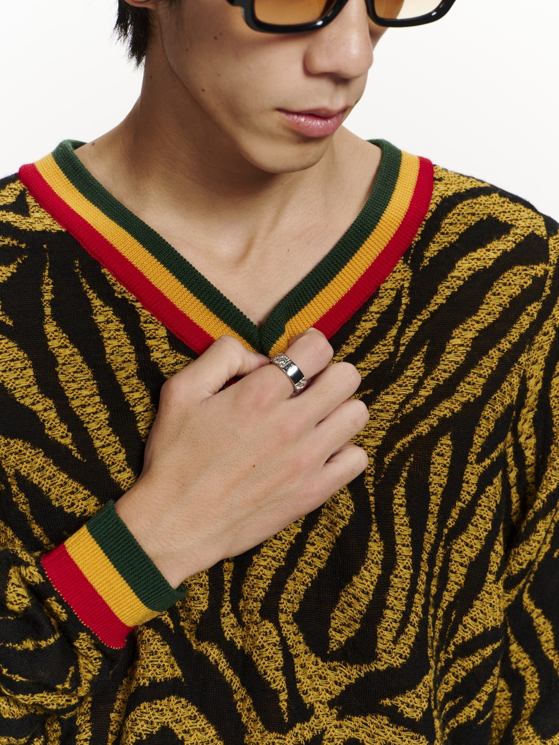 ZEBRA PATTERN KNIT SWEATER 詳細画像 Yellow 5